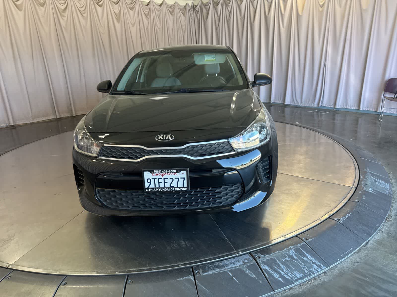 Thumbnail: 2018 Kia Rio - 2