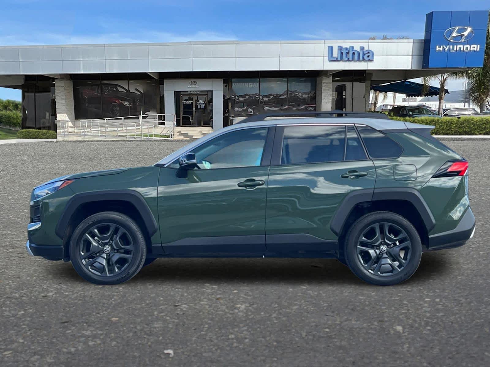 Thumbnail: 2024 Toyota RAV4 - 5