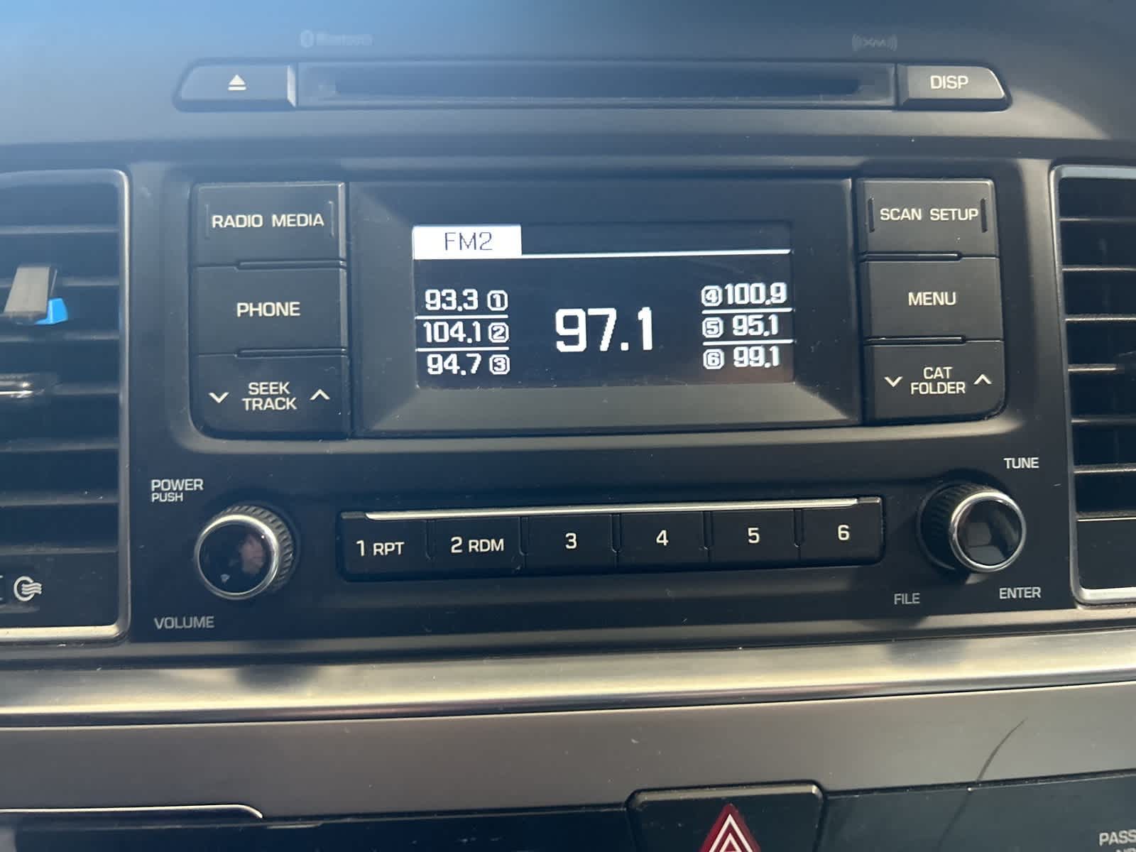 2017 Hyundai Sonata  25