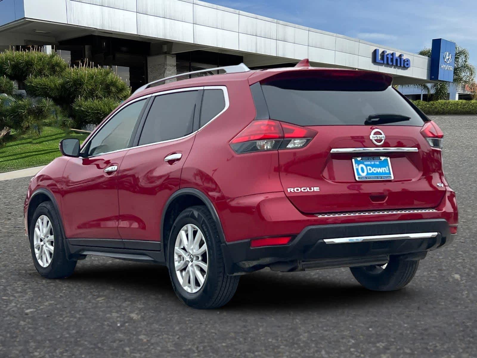 Thumbnail: 2017 Nissan Rogue - 6