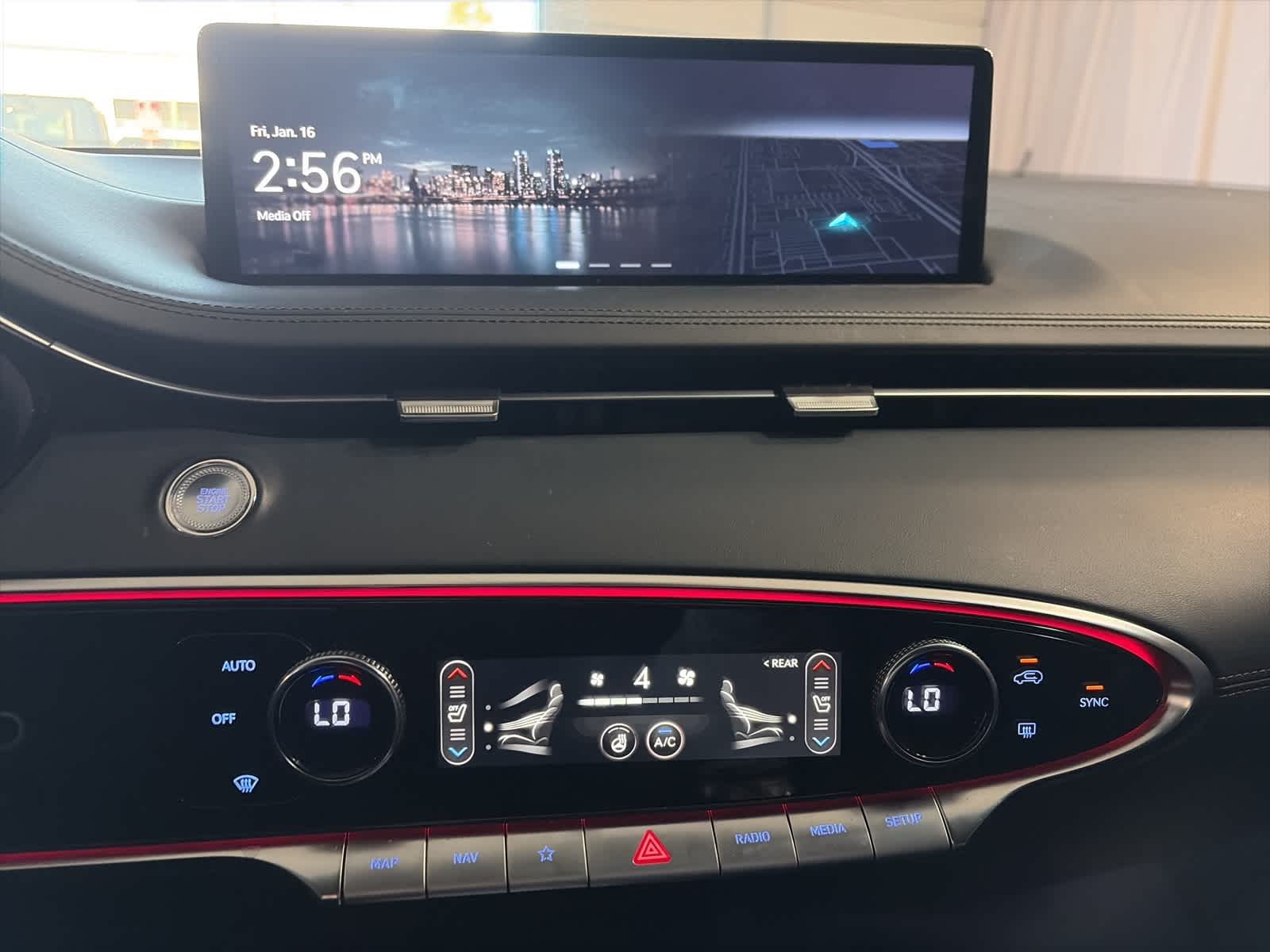 Thumbnail: 2023 Genesis GV70 - 24