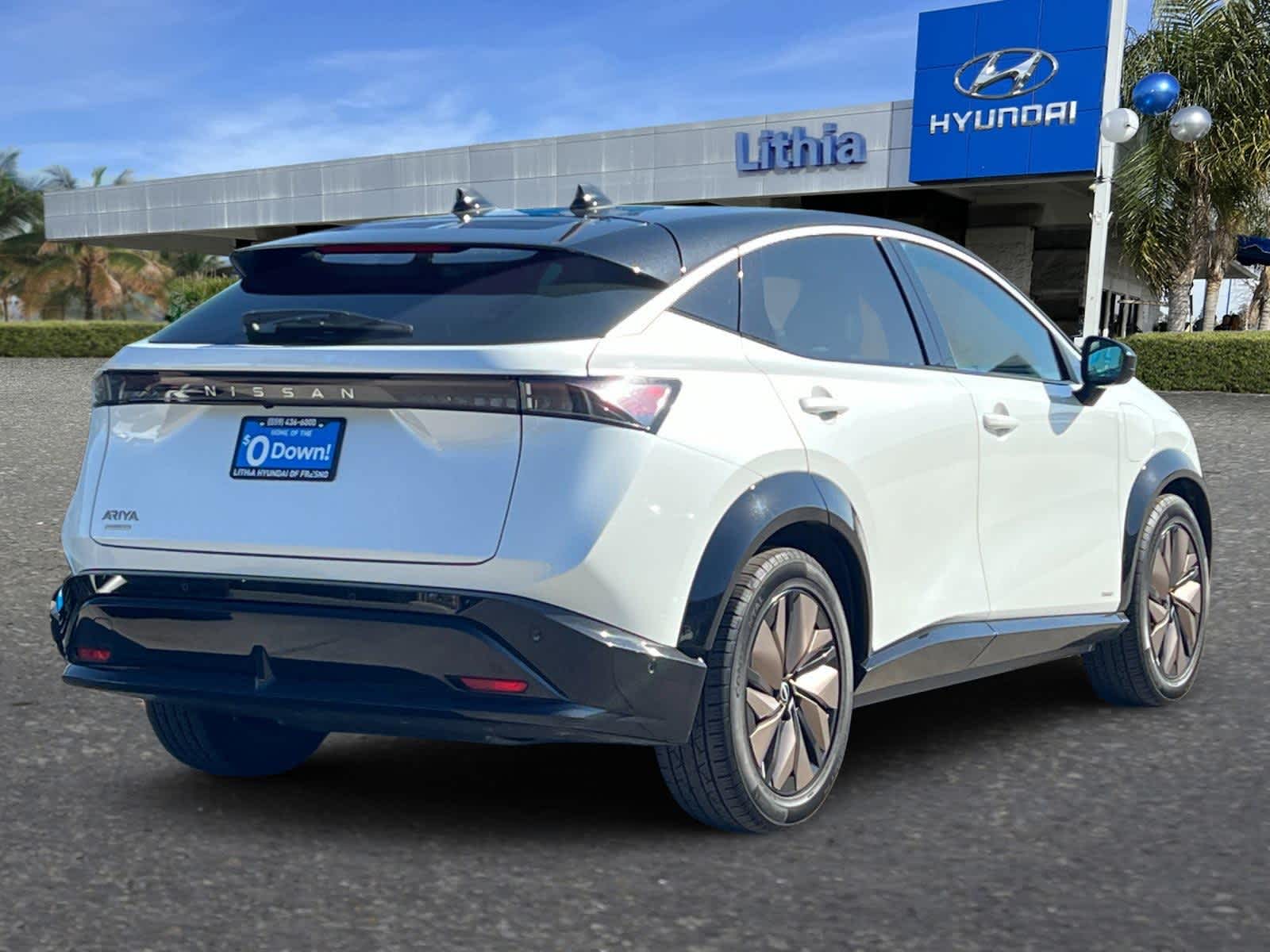 2023 Nissan ARIYA Premiere photo 2