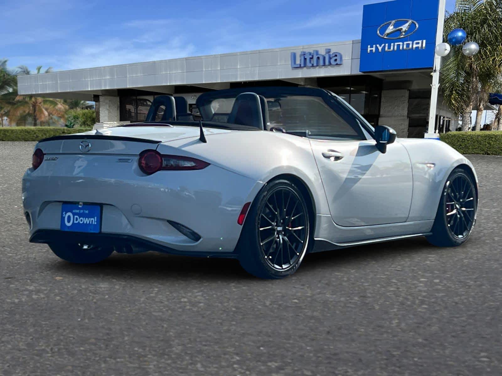 Thumbnail: 2016 Mazda MX-5 Miata - 2