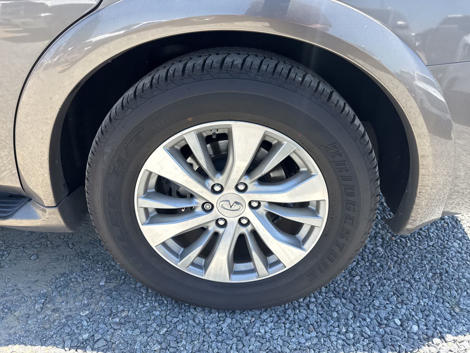 Thumbnail: 2016 INFINITI QX80 - 12