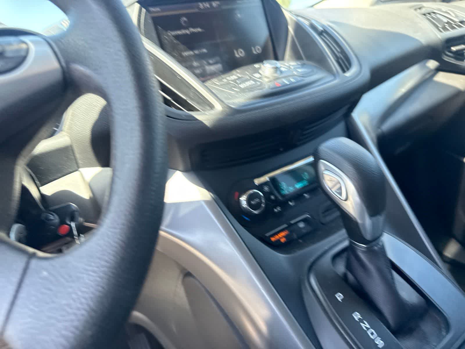 Thumbnail: 2015 Ford Escape - 27