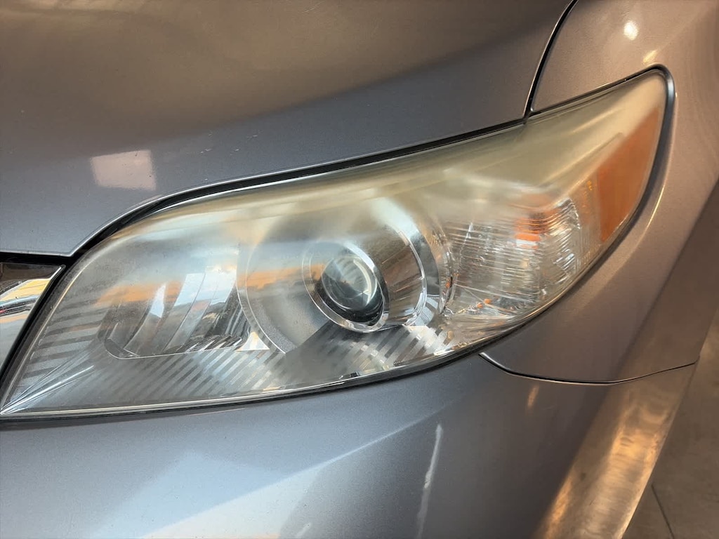 Used 2012 Toyota Sienna LE V6 8 Passenger Van