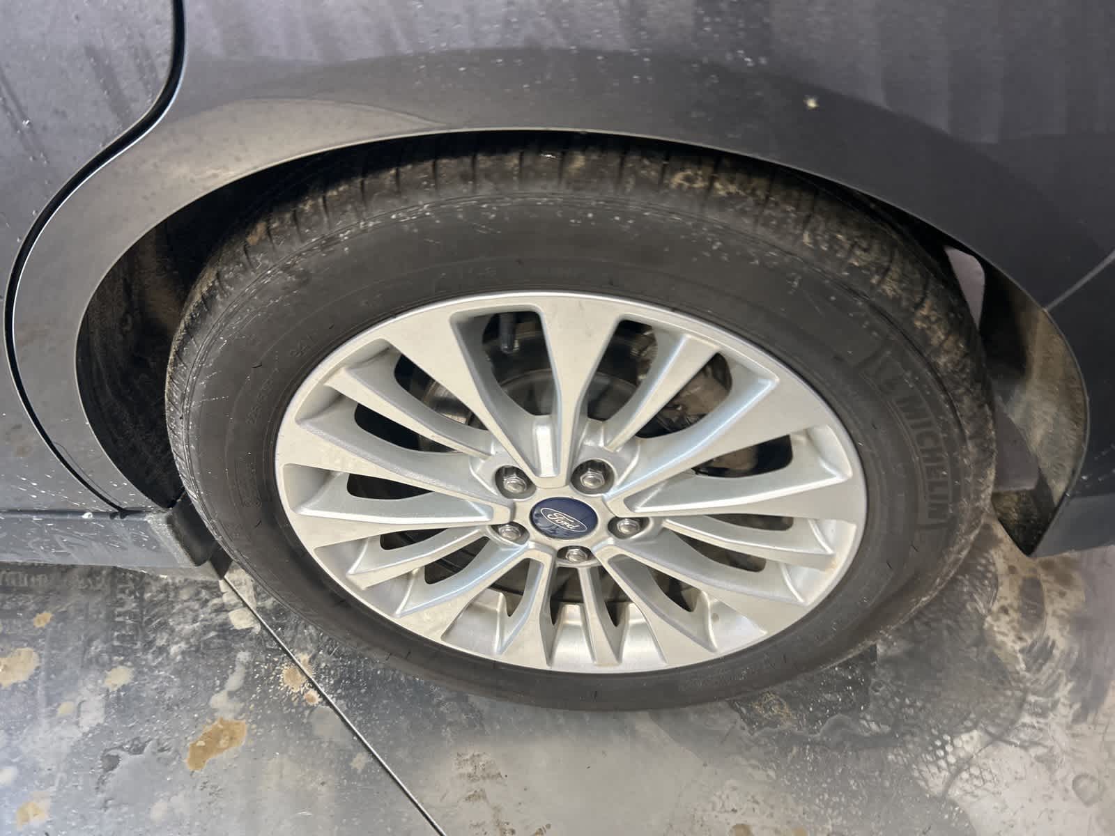 Thumbnail: 2018 Ford C-Max - 16