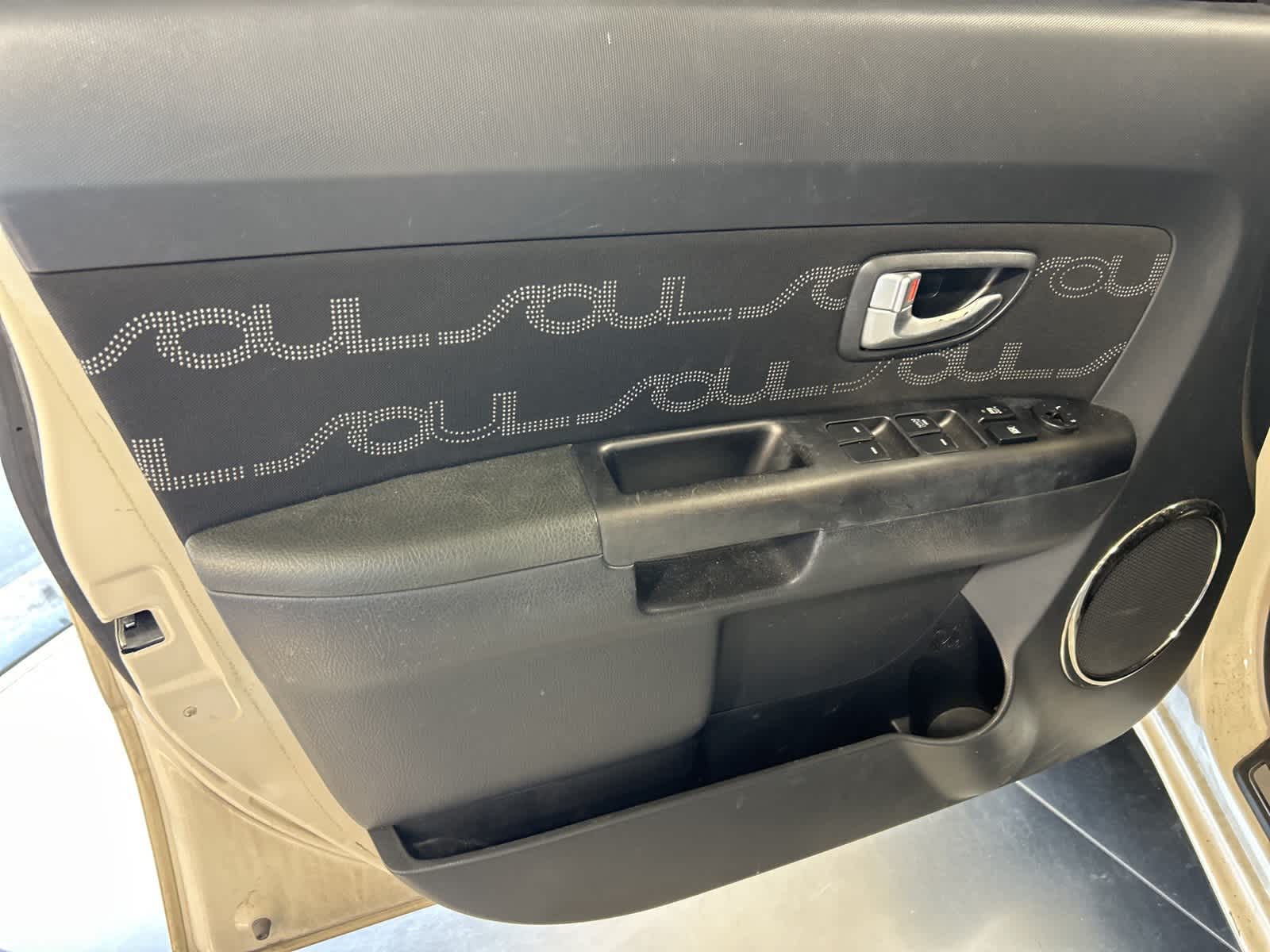 2013 Kia Soul Soul+ 19