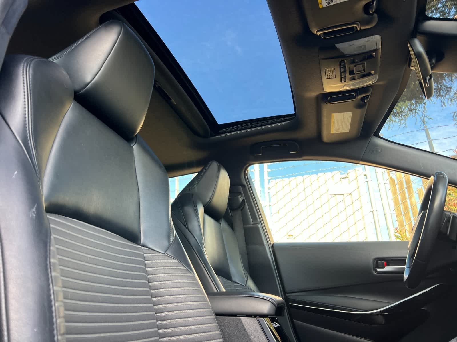 Thumbnail: 2020 Toyota Corolla - 16