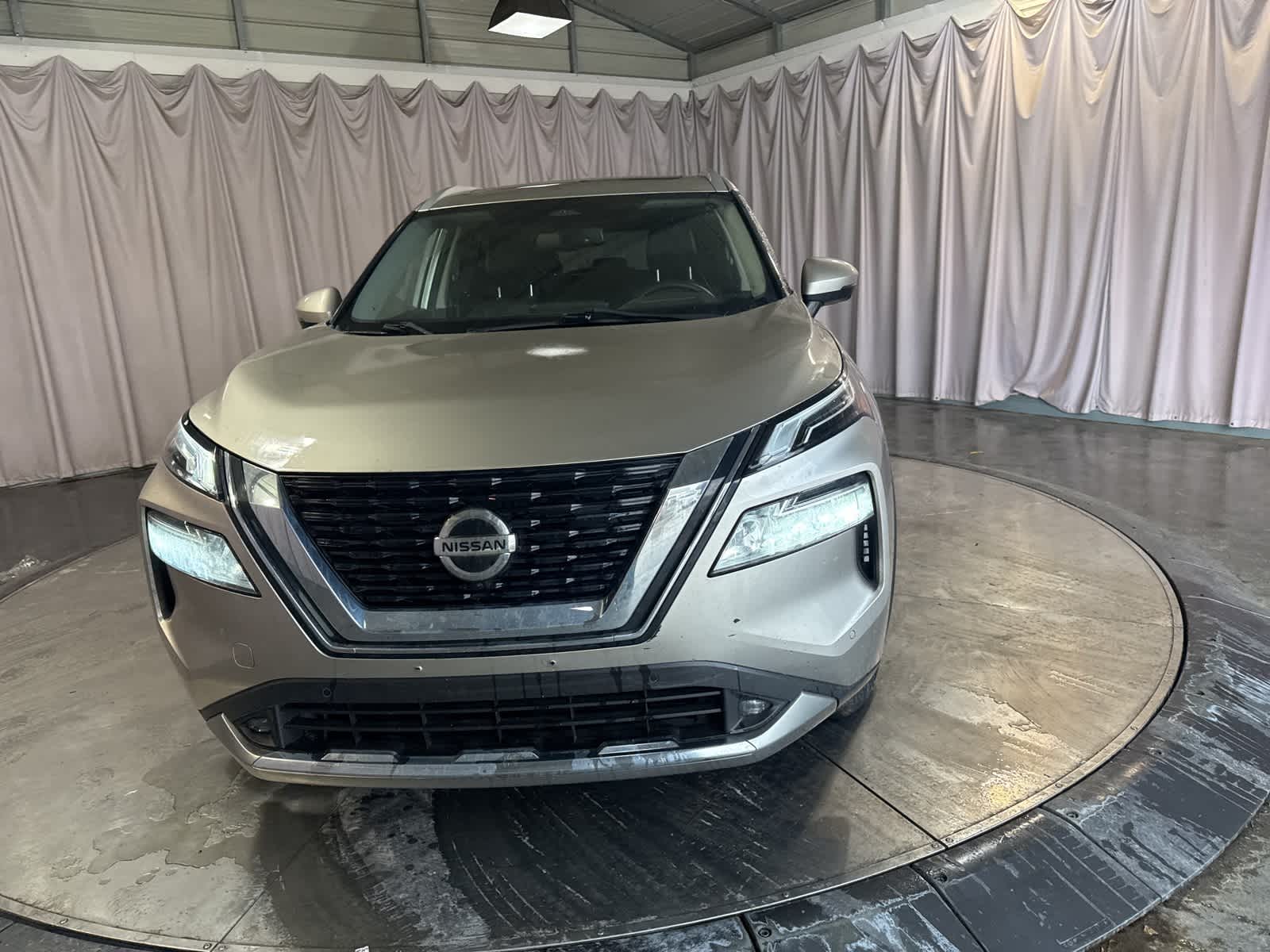 Thumbnail: 2021 Nissan Rogue - 2