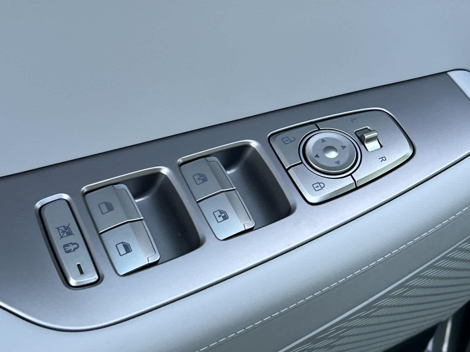 Thumbnail: 2025 Hyundai Palisade - 13