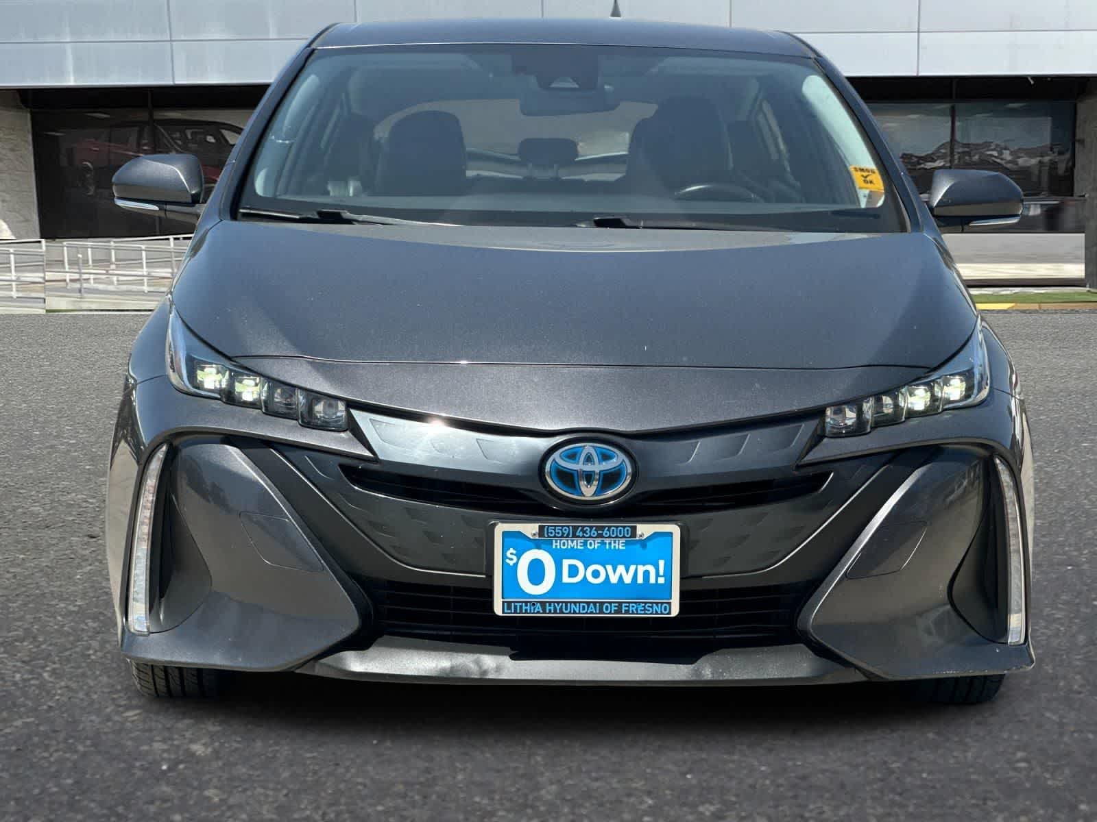 Thumbnail: 2022 Toyota Prius Prime - 11