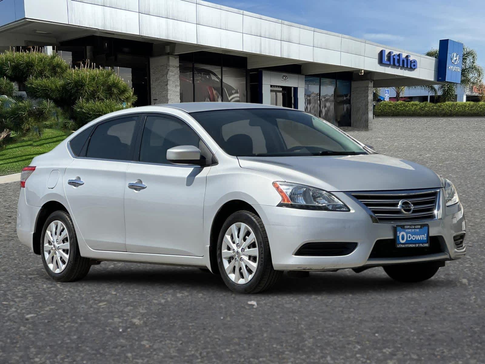 Thumbnail: 2014 Nissan Sentra - 9