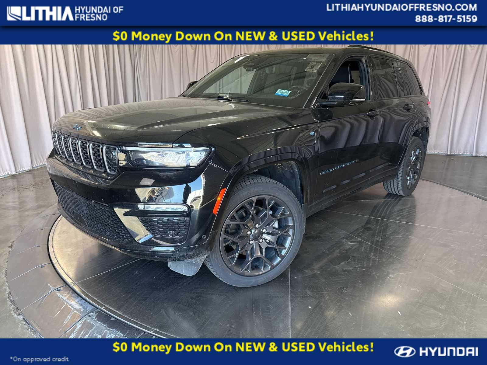 2023 Jeep Grand Cherokee Summit Reserve 4xe 4x4's photo