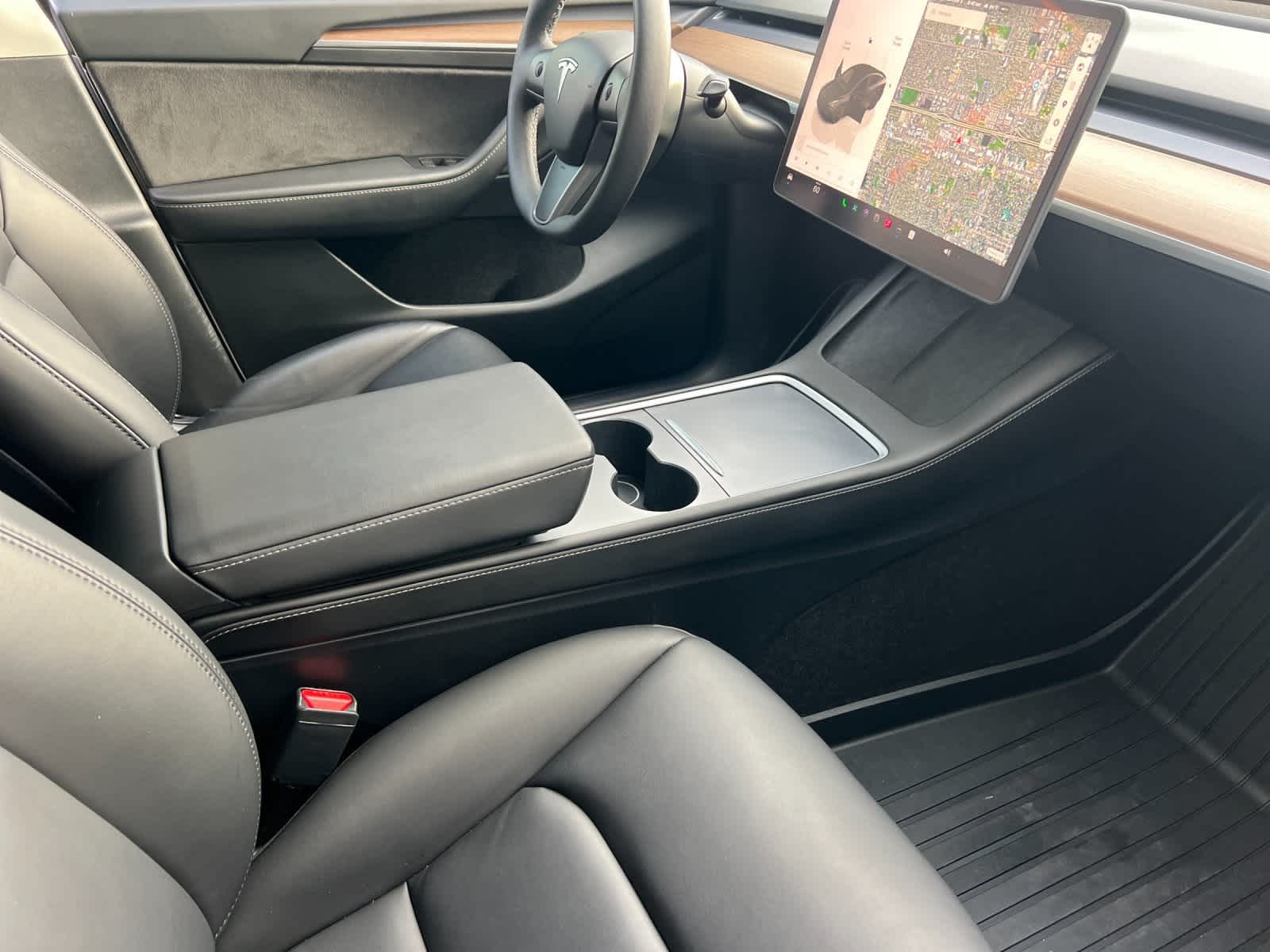 Thumbnail: 2024 Tesla Model Y - 17