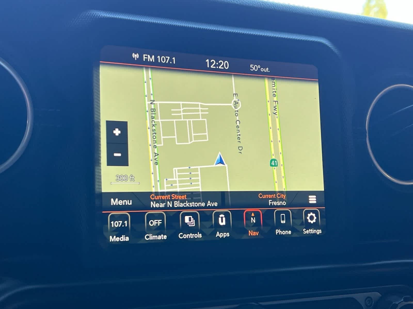 Thumbnail: 2022 Jeep Wrangler - 19