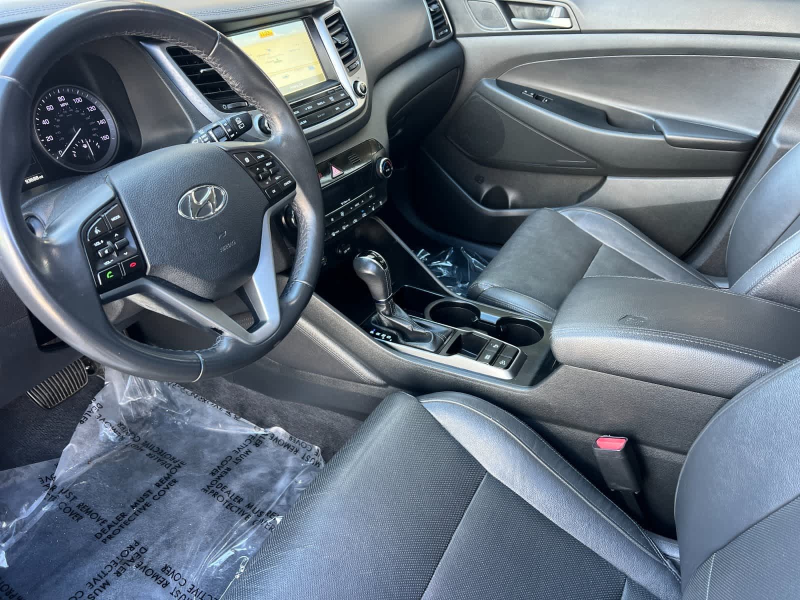 Thumbnail: 2016 Hyundai Tucson - 12