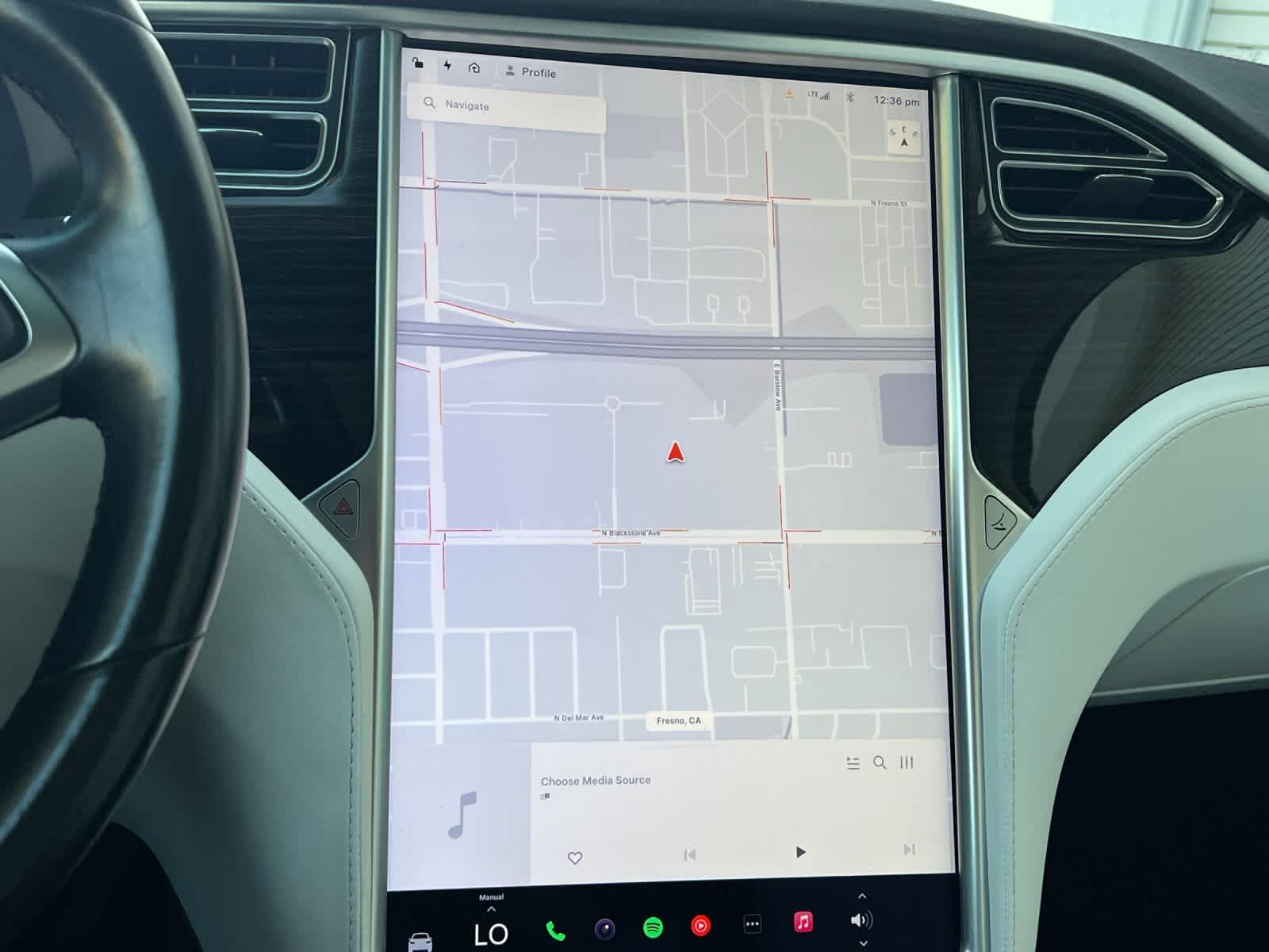 Thumbnail: 2016 Tesla Model X - 20