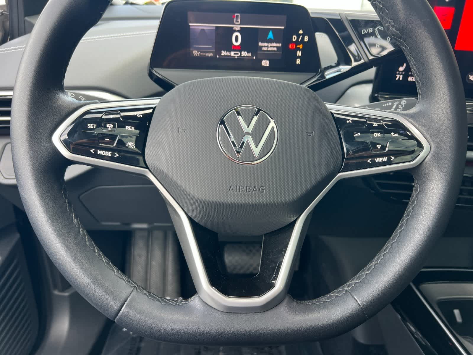 Thumbnail: 2023 Volkswagen ID.4 - 24