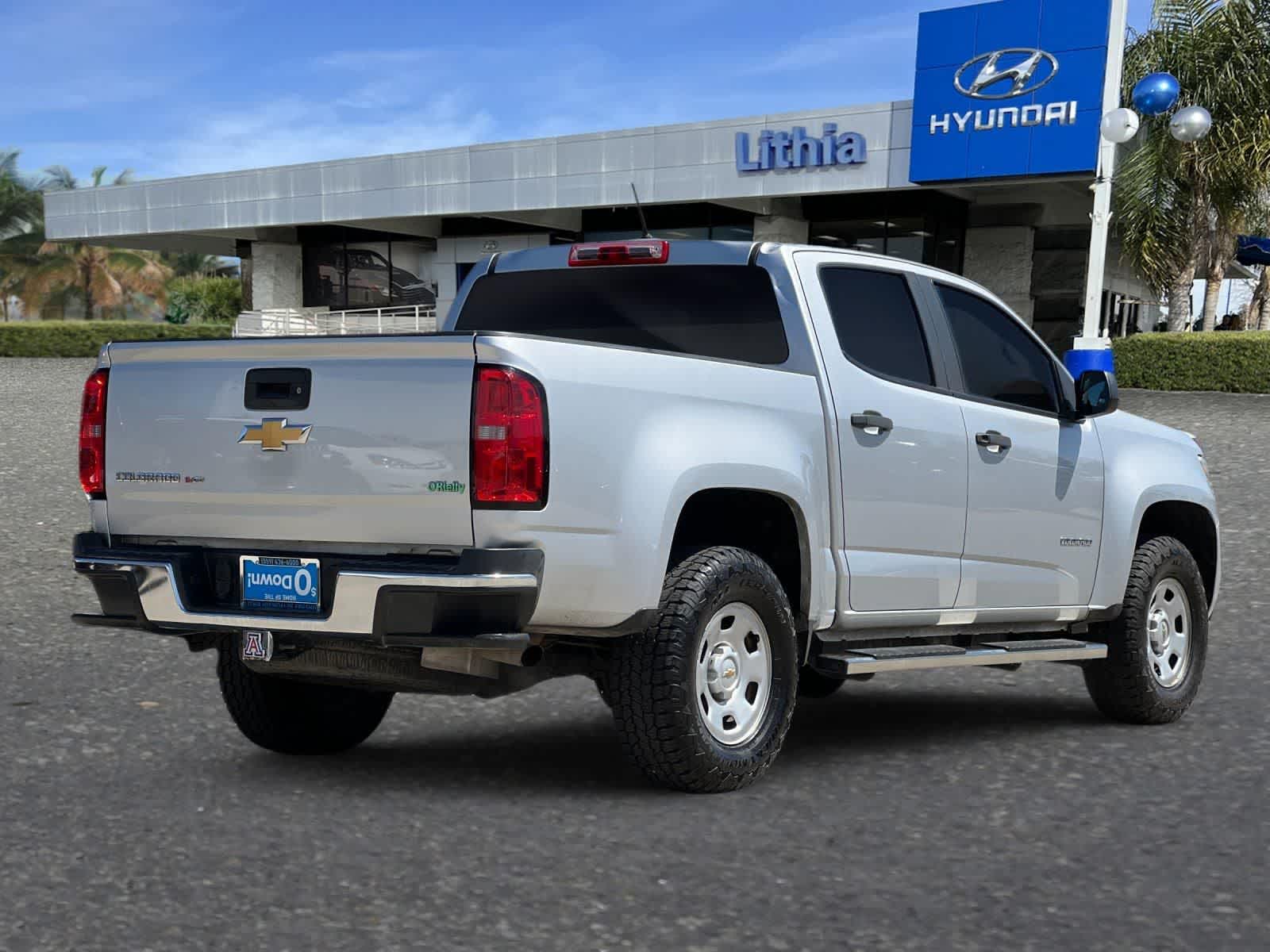 Thumbnail: 2019 Chevrolet Colorado - 3