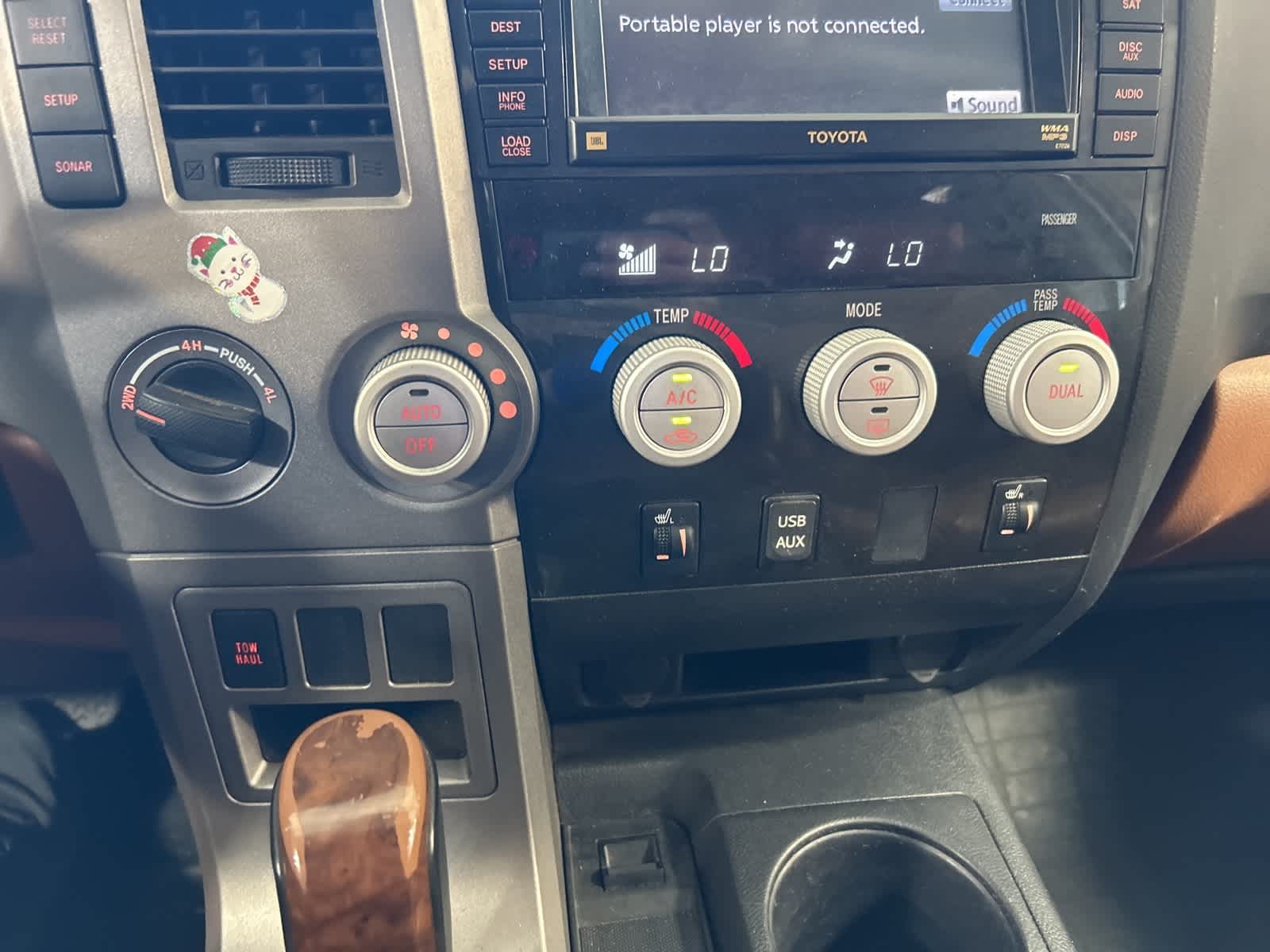 Thumbnail: 2013 Toyota Tundra - 30