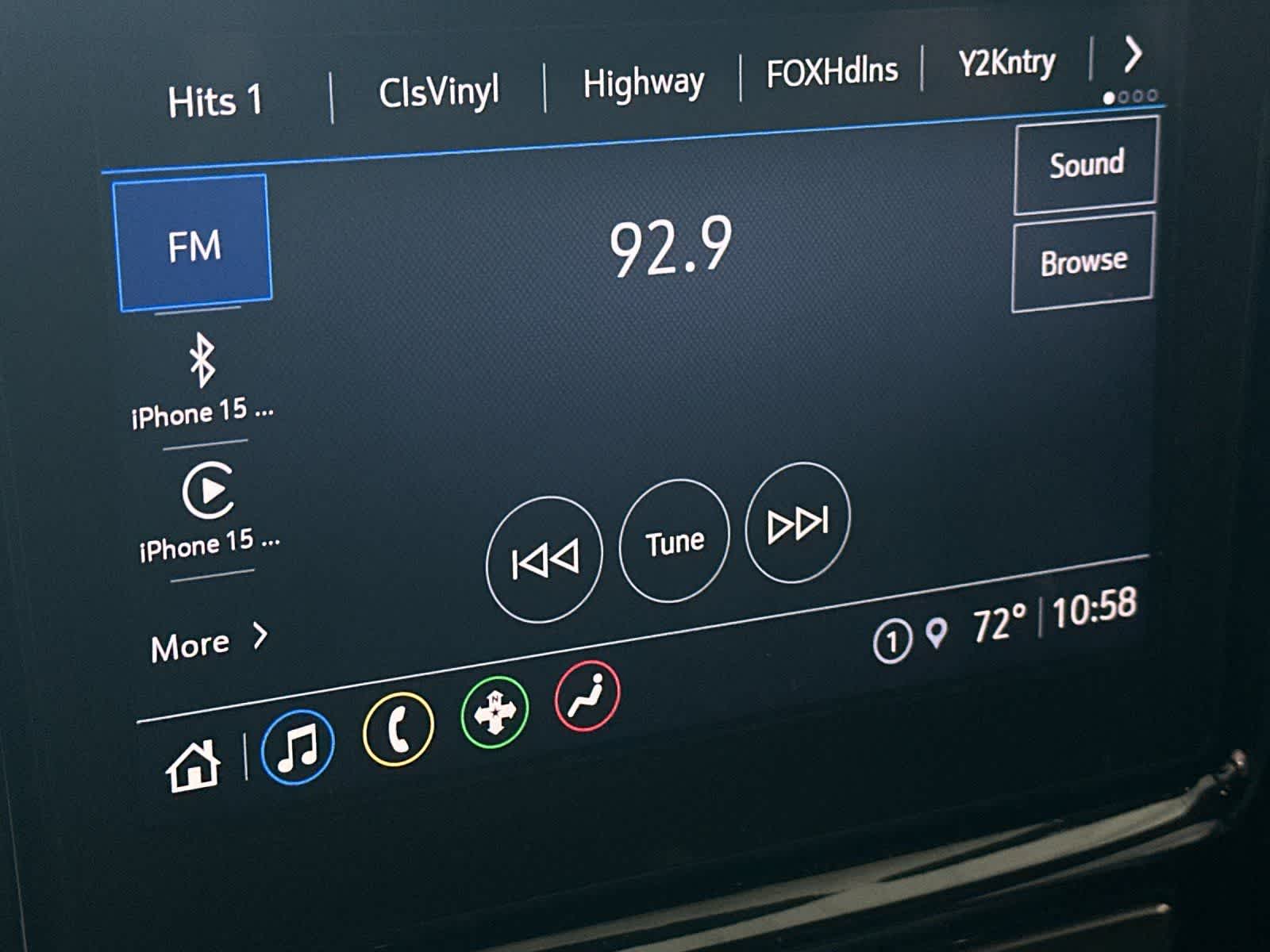 Thumbnail: 2022 Chevrolet Traverse - 20