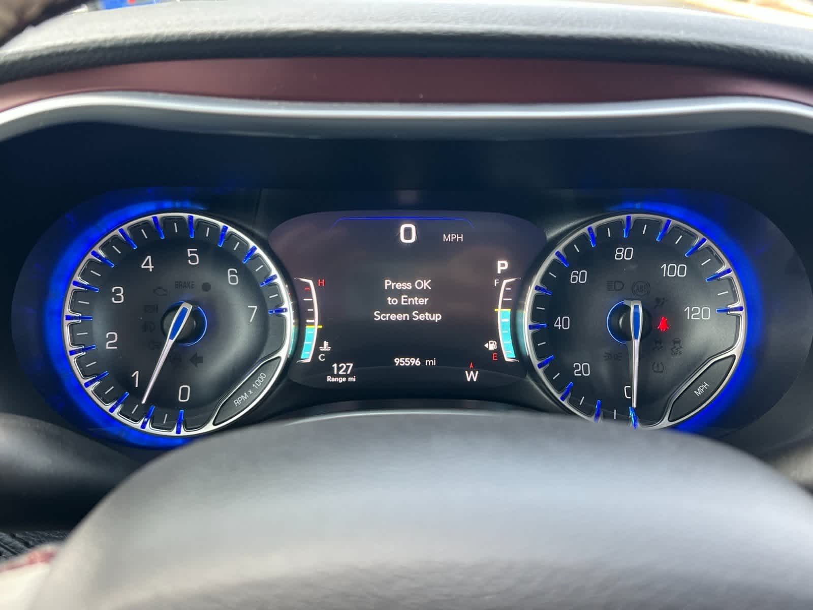 Thumbnail: 2017 Chrysler Pacifica - 25