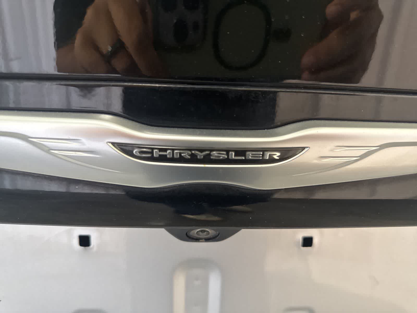 Thumbnail: 2023 Chrysler Voyager - 14
