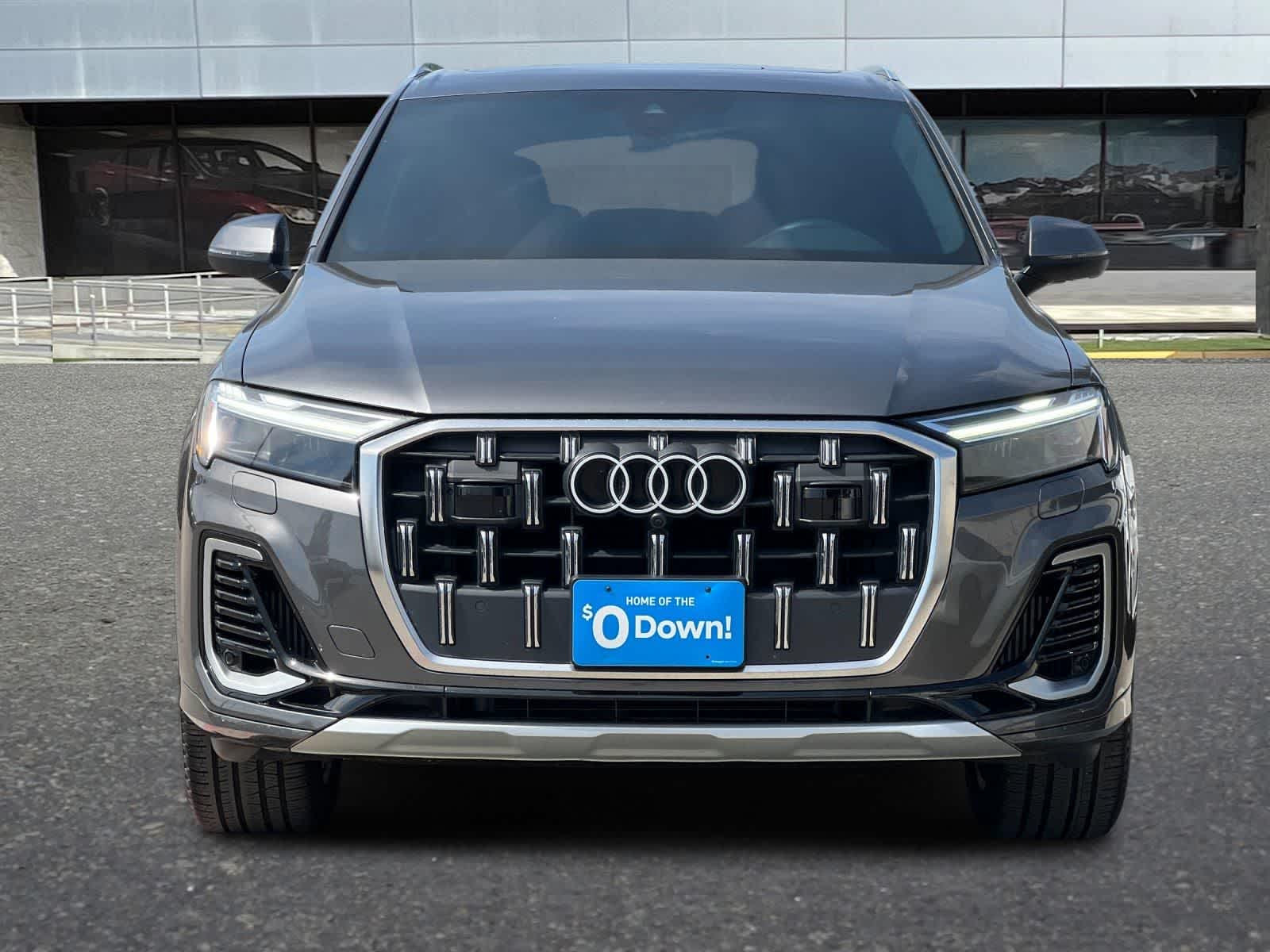 Thumbnail: 2025 Audi Q7 - 11