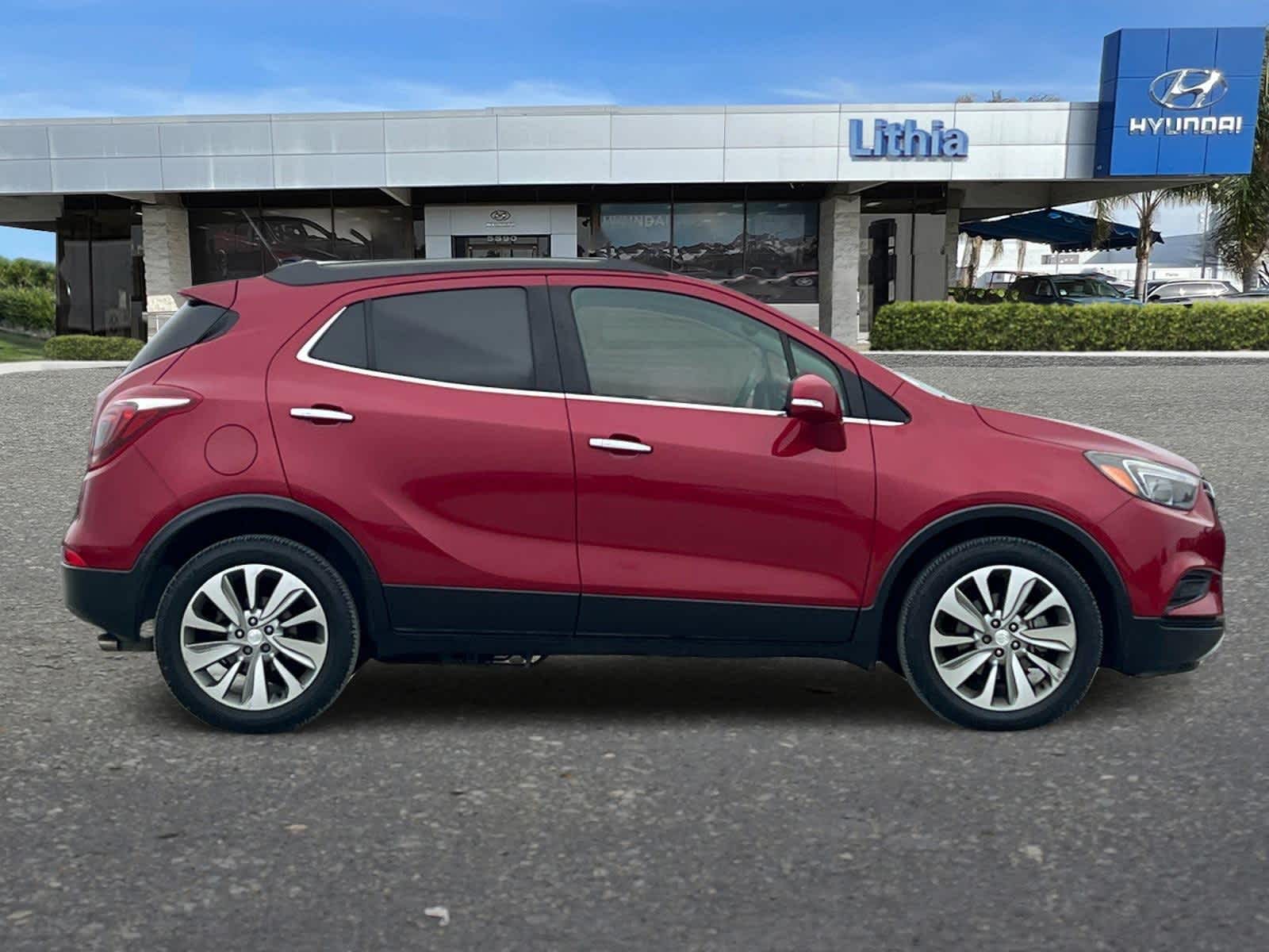 Thumbnail: 2017 Buick Encore - 8