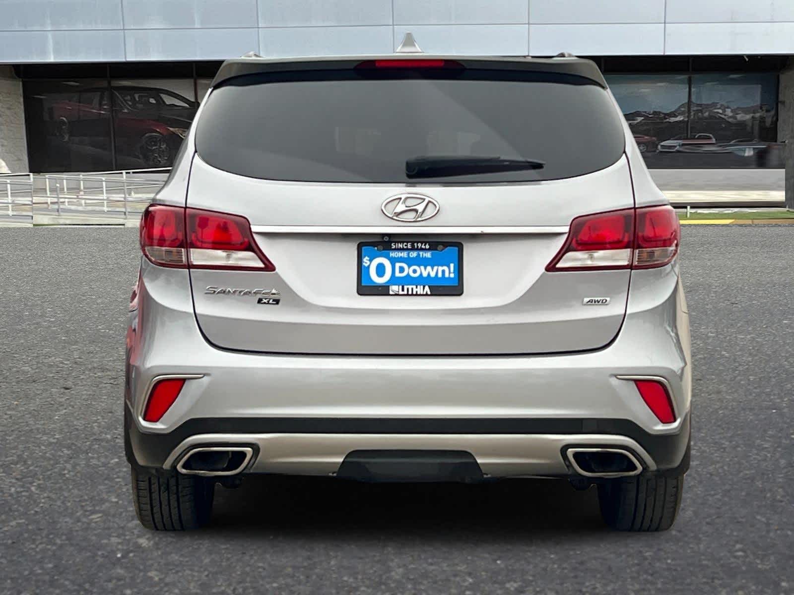 Thumbnail: 2019 Hyundai Santa Fe - 7