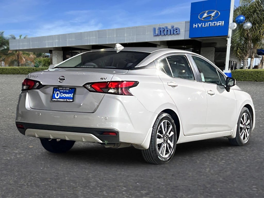 Used 2021 Nissan Versa 1.6 SV Sedan