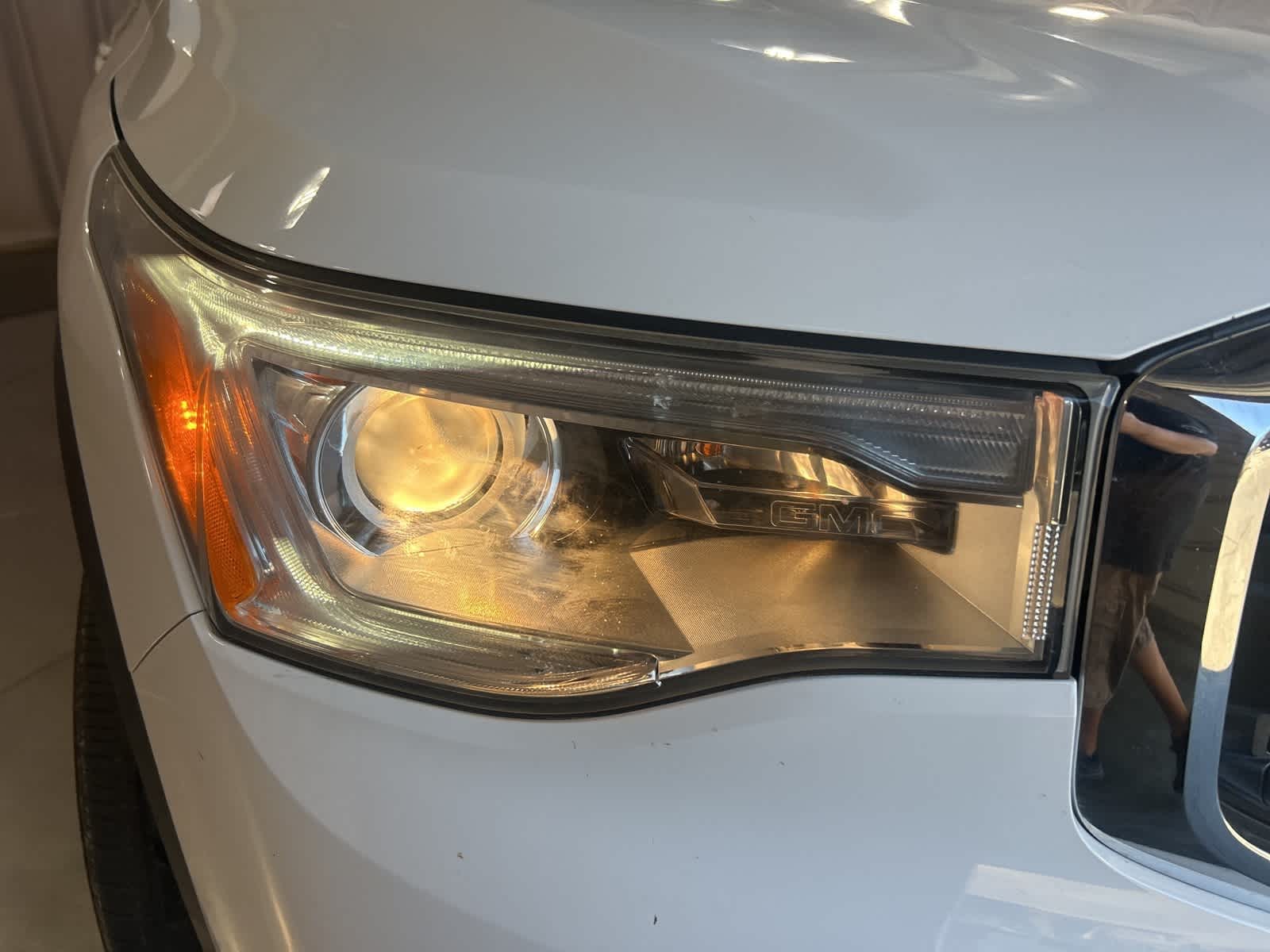 Thumbnail: 2017 GMC Acadia - 4