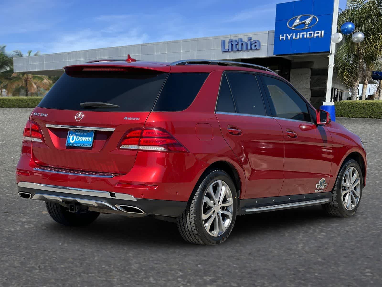 Thumbnail: 2016 Mercedes-Benz GLE - 2