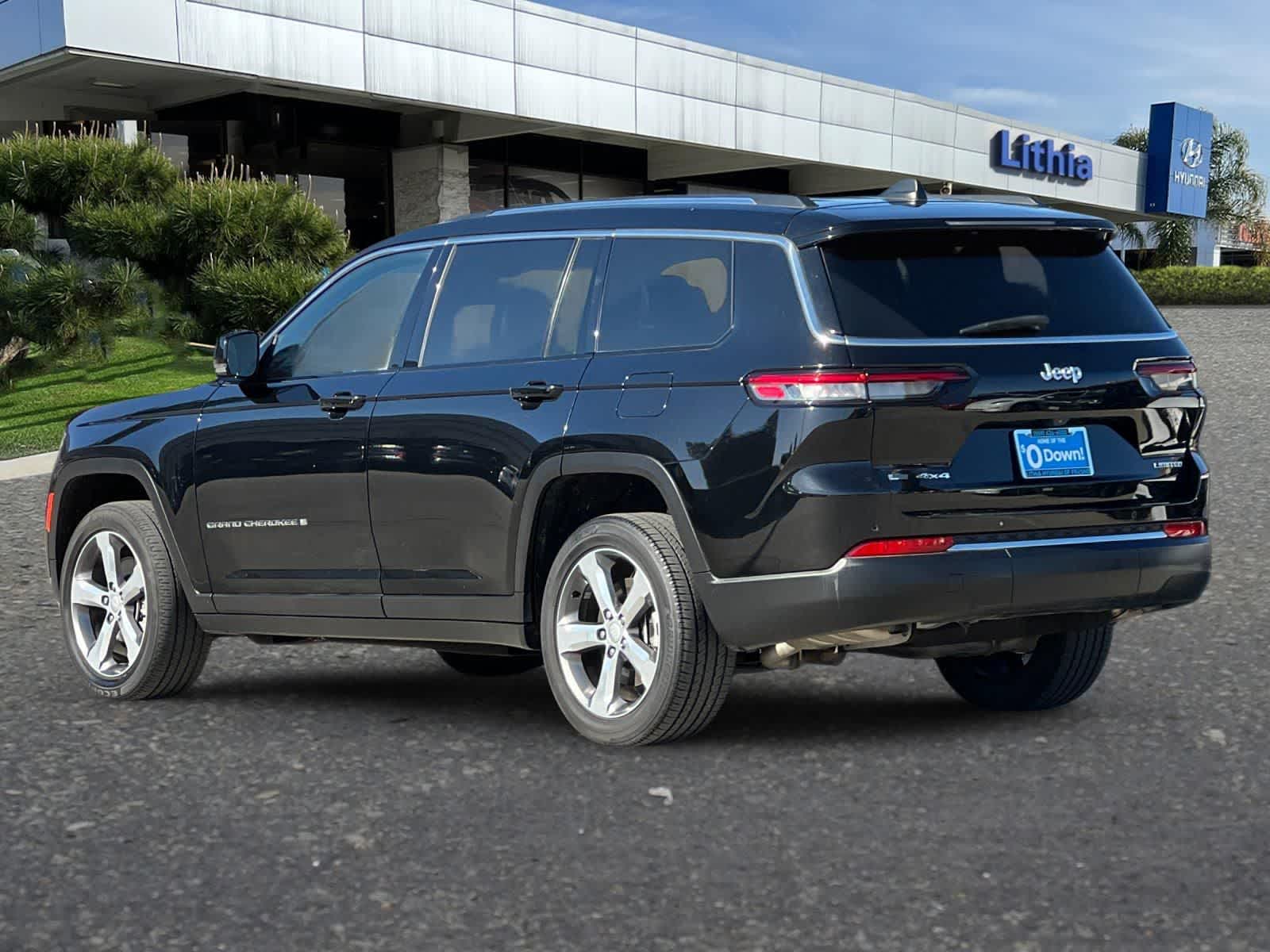 Thumbnail: 2022 Jeep Grand Cherokee L - 6
