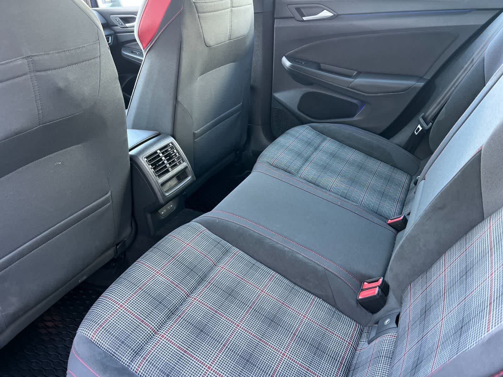 2023 Volkswagen Golf GTI 2.0T S photo 4