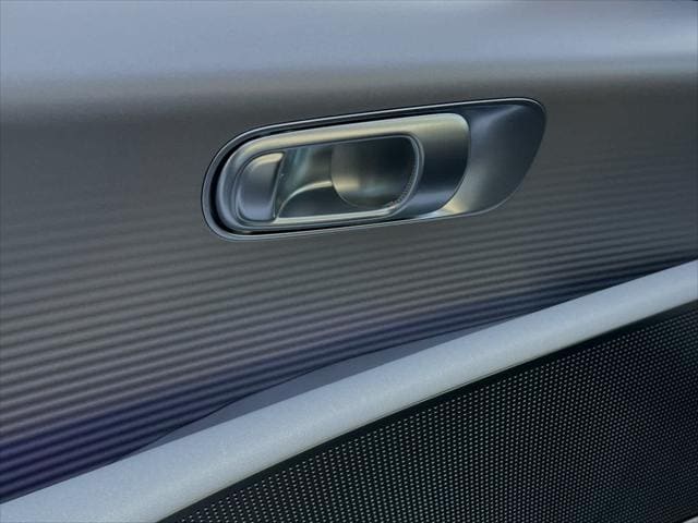 Thumbnail: 2025 Hyundai Ioniq 6 - 12