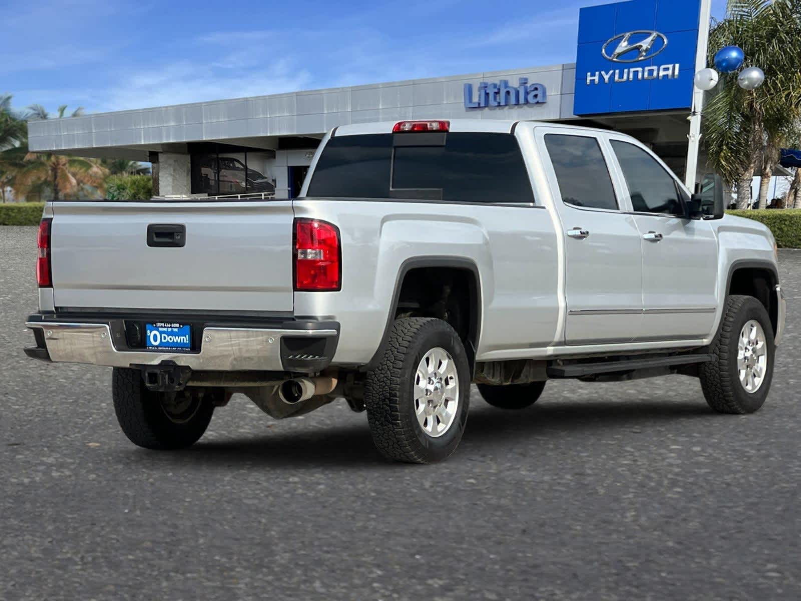 2015 Gmc Sierra SLT photo 2