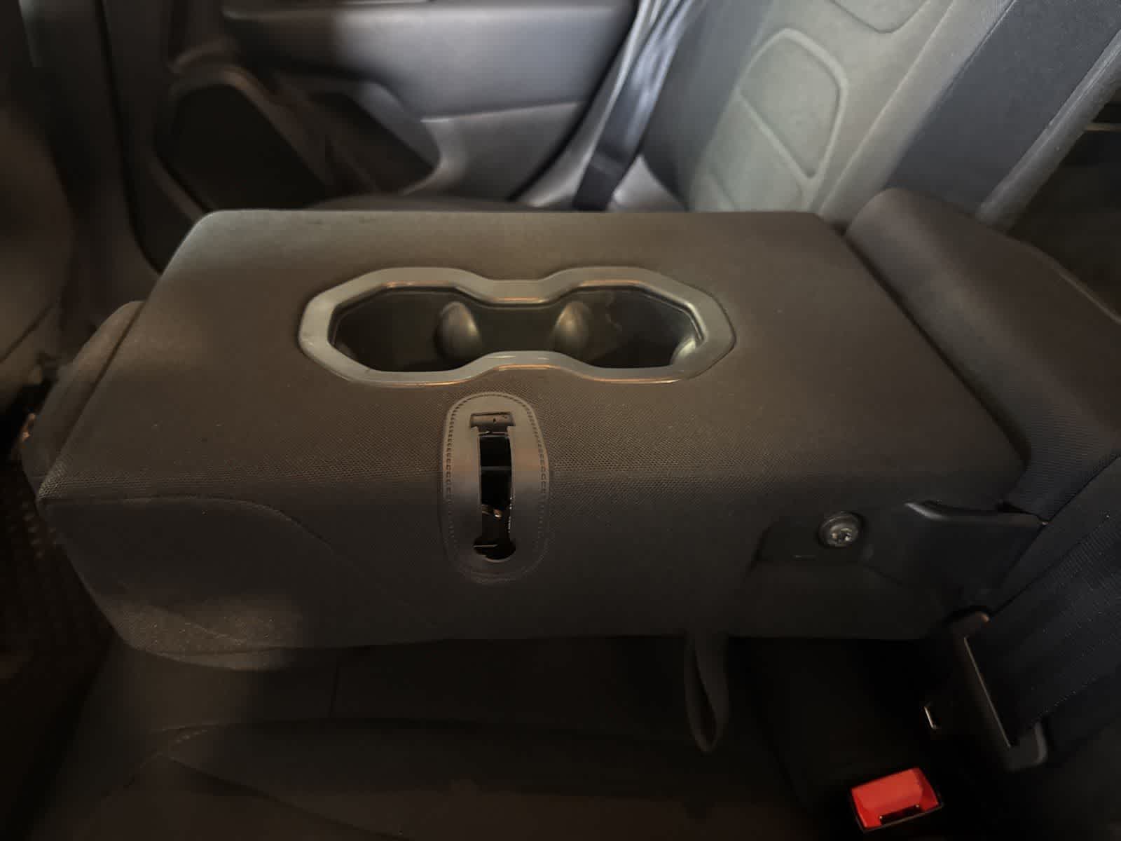 Thumbnail: 2022 Jeep Renegade - 12