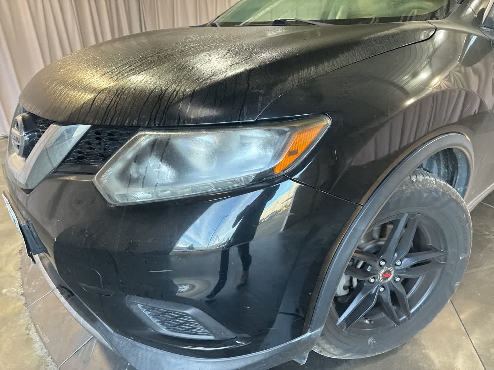 Thumbnail: 2015 Nissan Rogue - 9