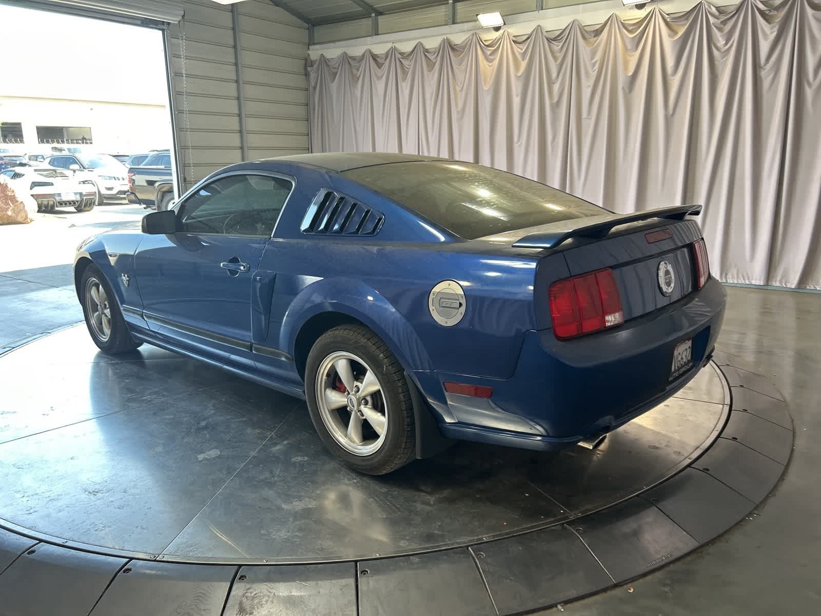 Thumbnail: 2009 Ford Mustang - 13