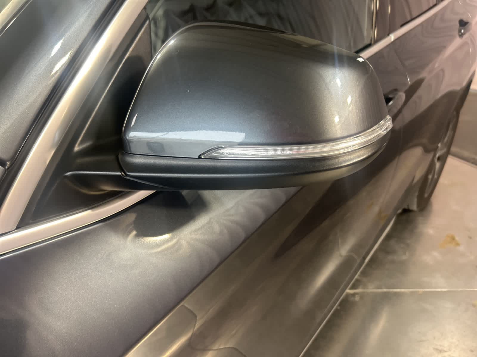 Thumbnail: 2017 BMW X1 - 16