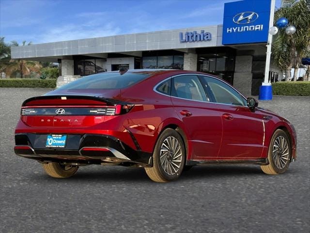 2025 Hyundai Sonata SEL 2