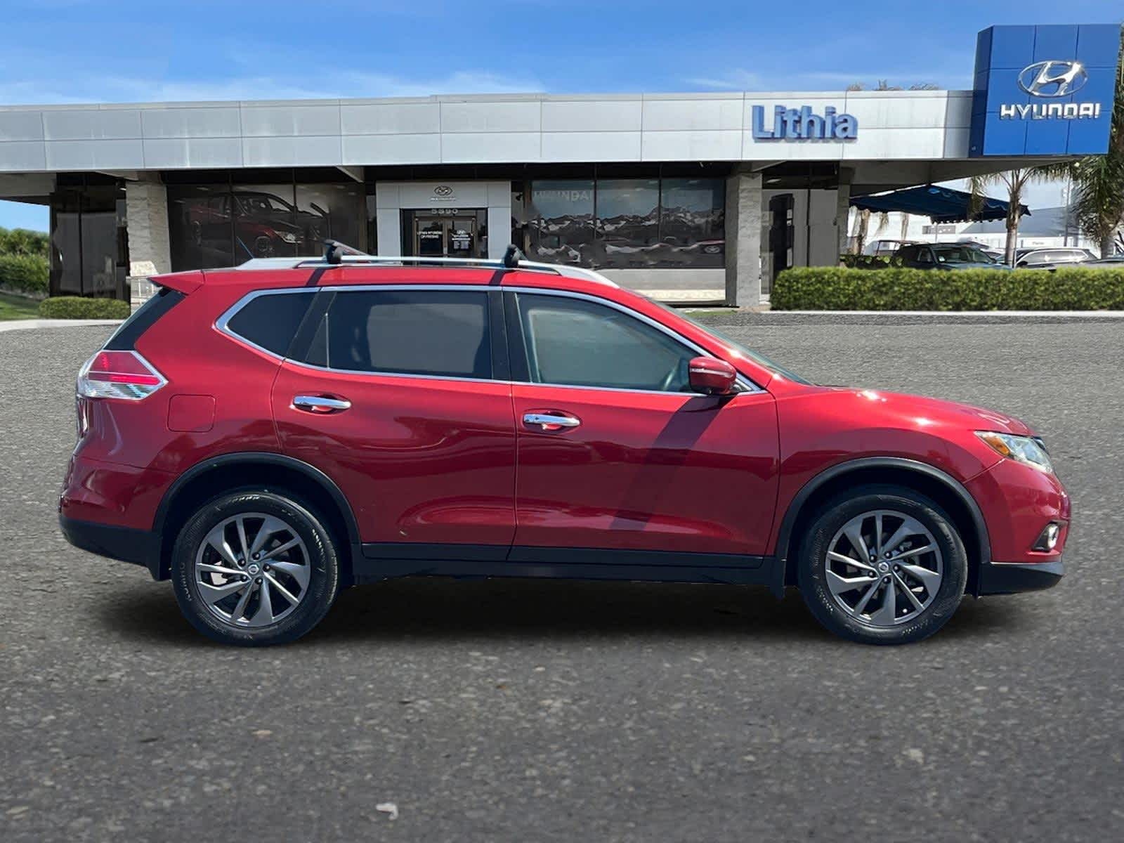 Thumbnail: 2016 Nissan Rogue - 8