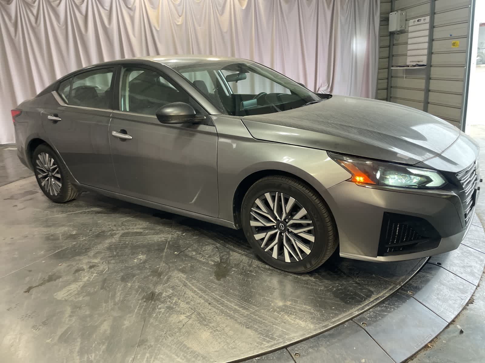 Thumbnail: 2024 Nissan Altima - 5