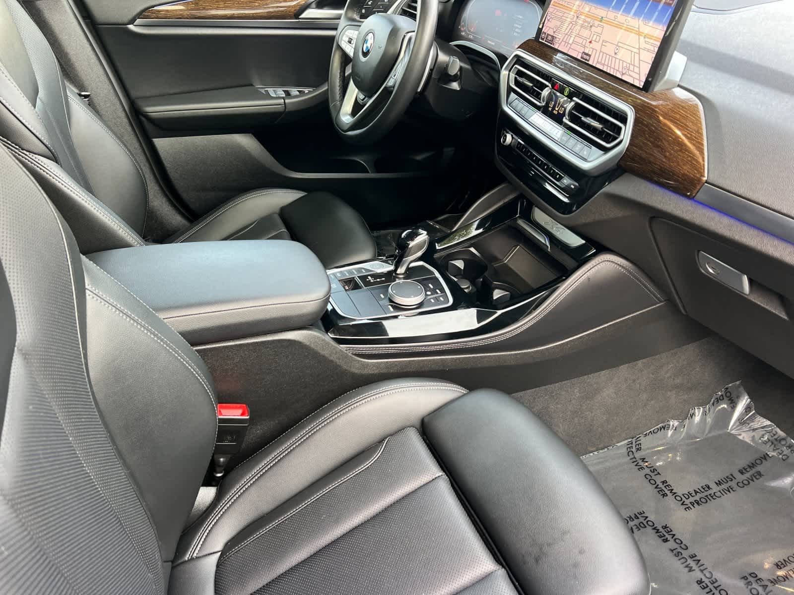 Thumbnail: 2023 BMW X4 - 16