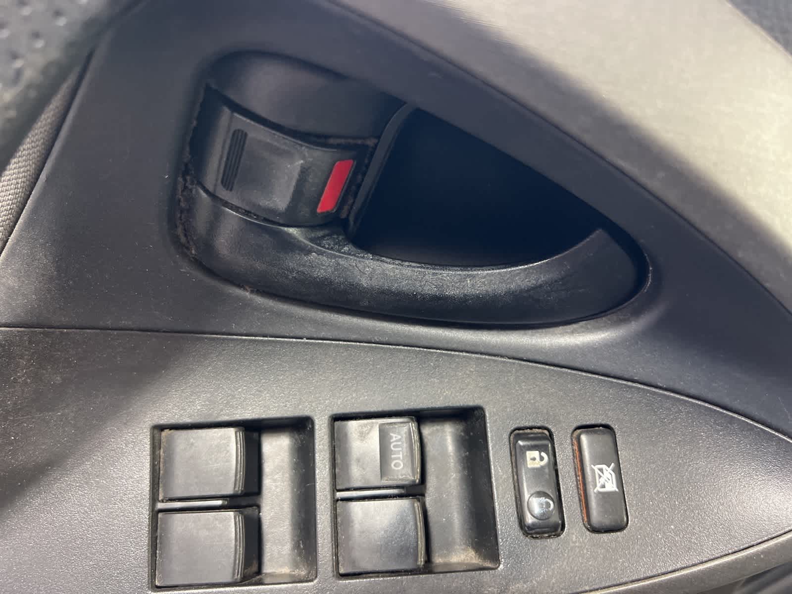 Thumbnail: 2011 Toyota RAV4 - 18
