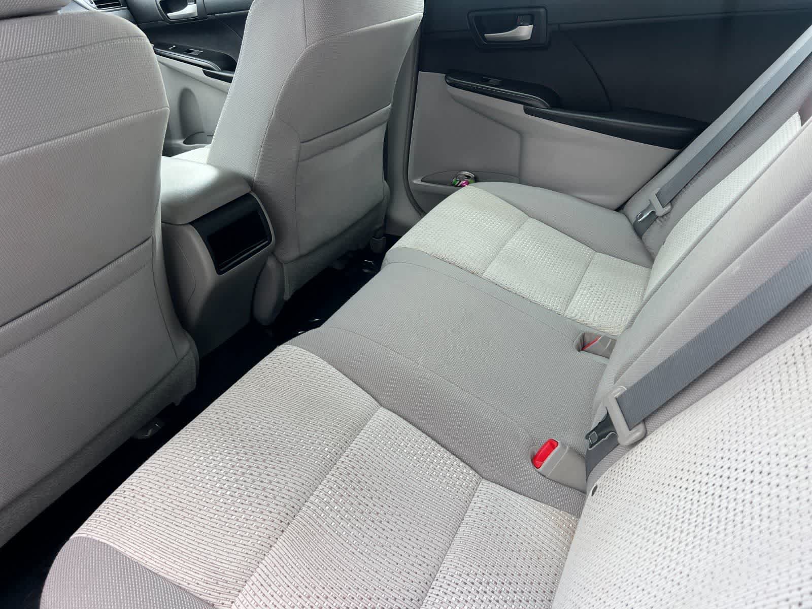 2012 Toyota Camry LE photo 4