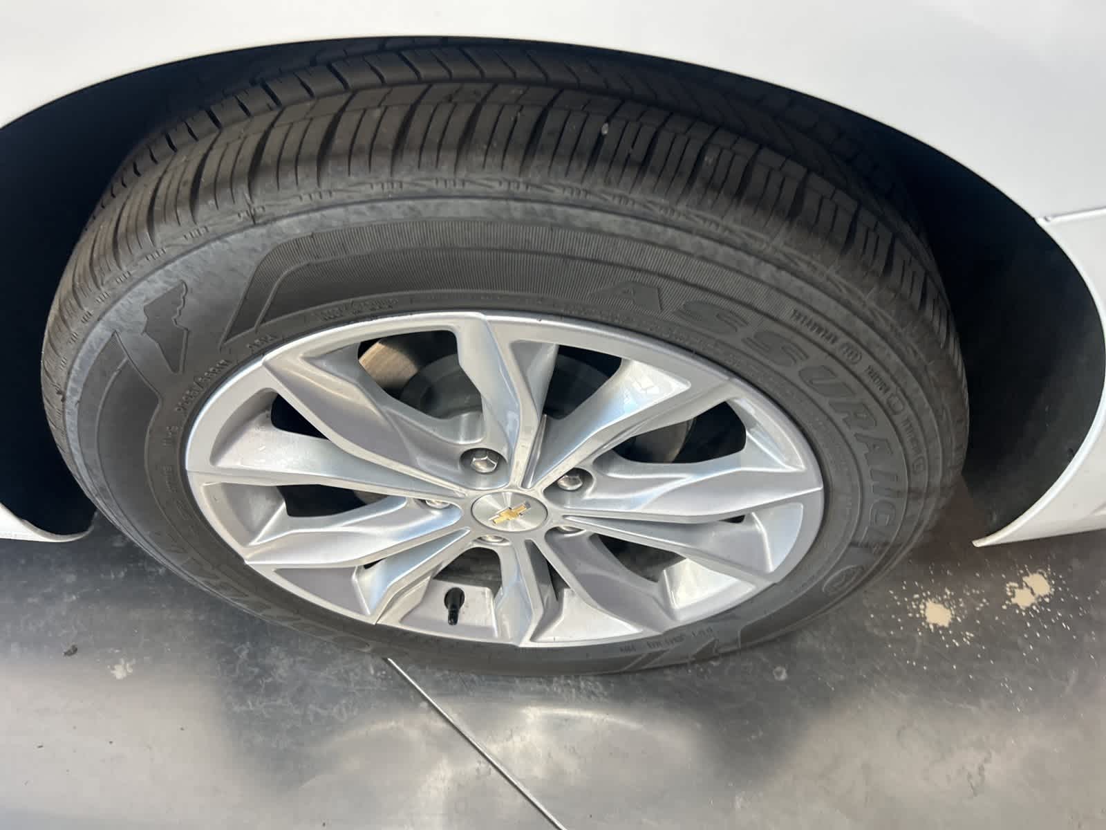 Thumbnail: 2025 Chevrolet Malibu - 16