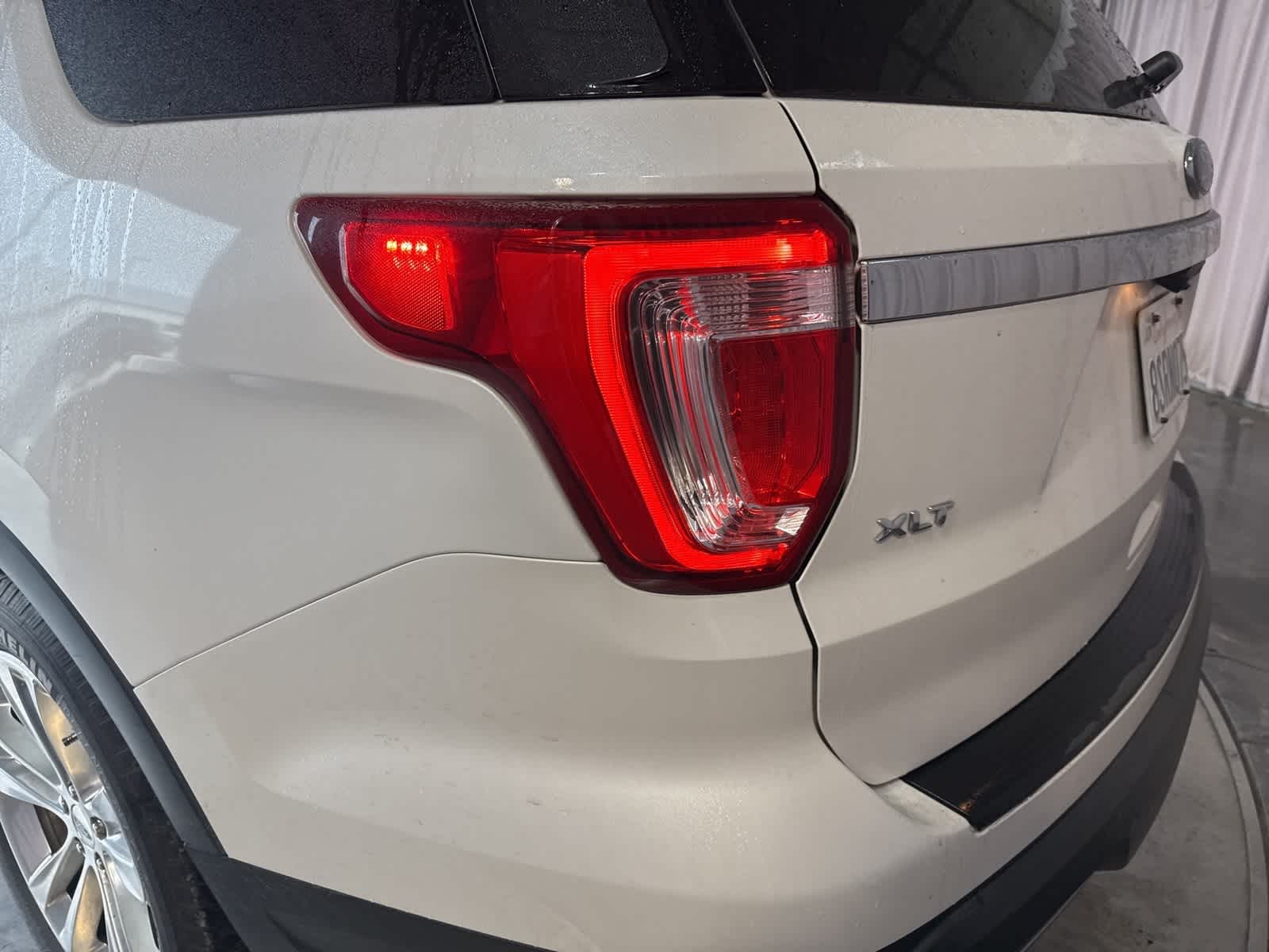 Thumbnail: 2019 Ford Explorer - 11